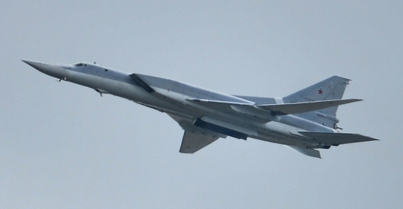 Tu-22